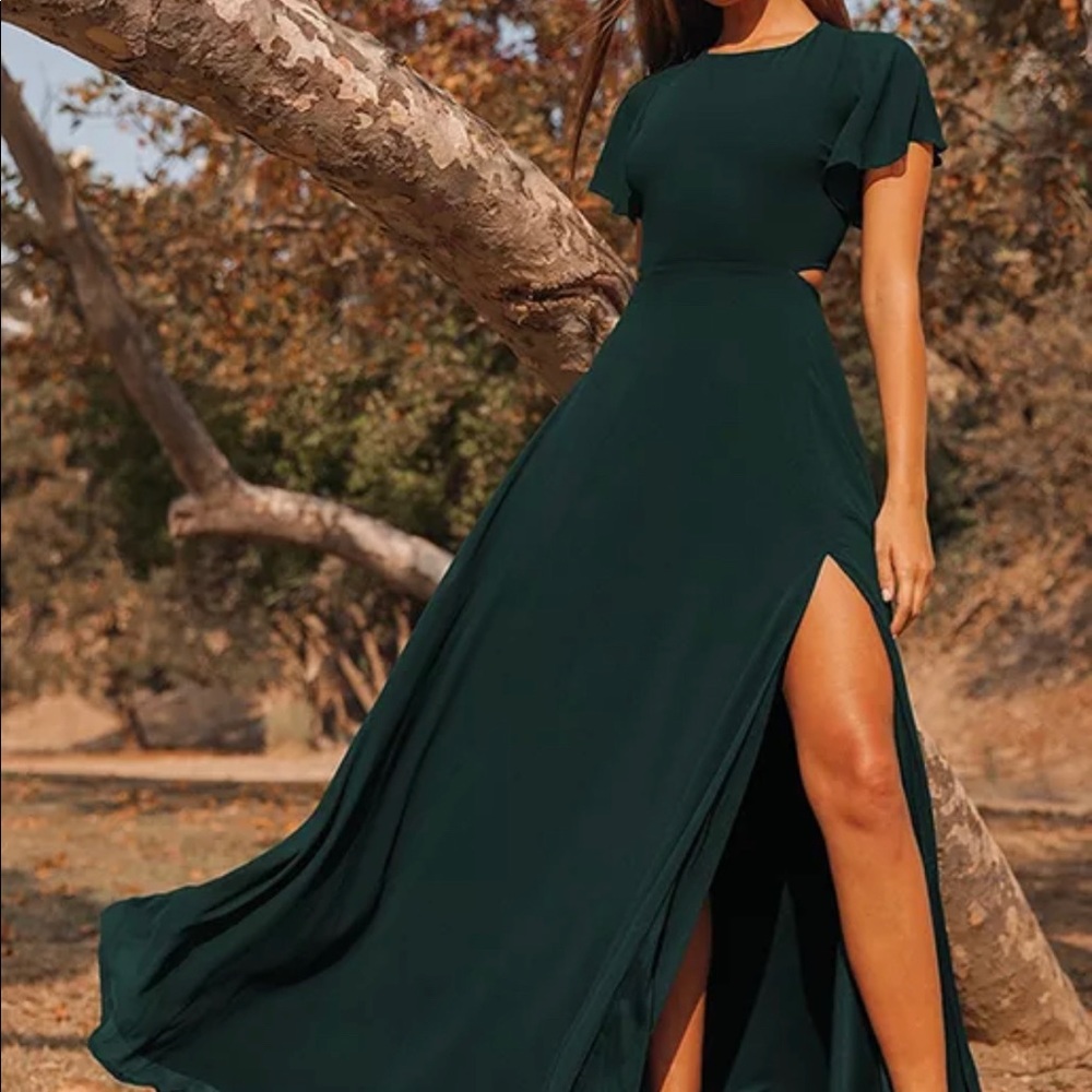 Emerald green lulus maxi dress